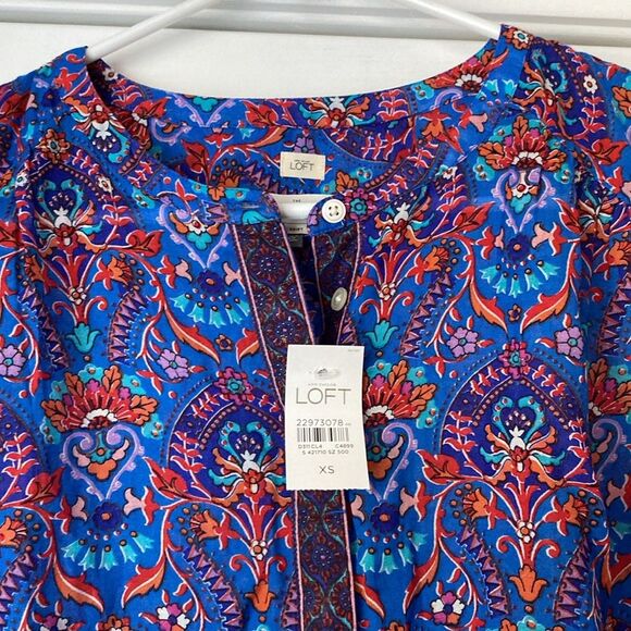 NWT New Loft Blue Floral Softened Shirt Size XS - Picture 3 of 12